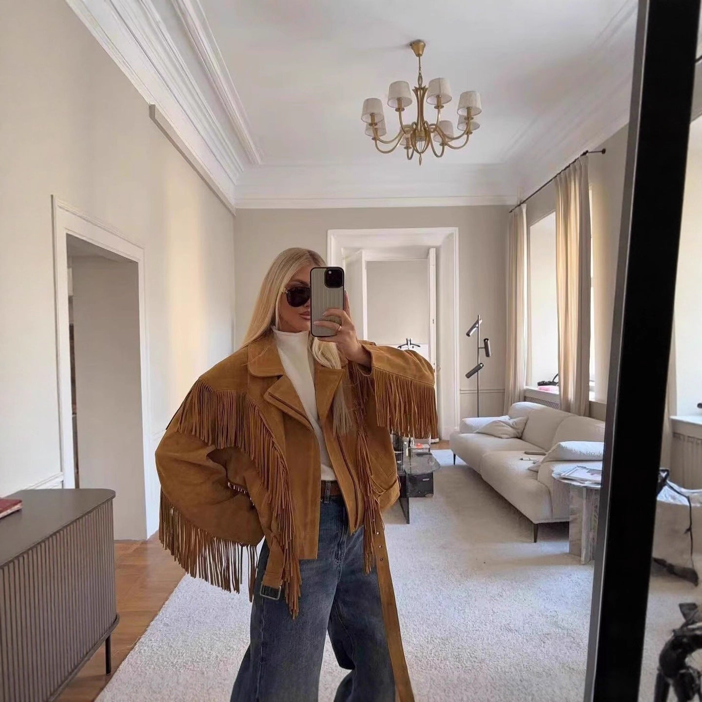 Retro-chic High-end Peplum Jacket With A Notched Collar And Fringed Wide Shoulders